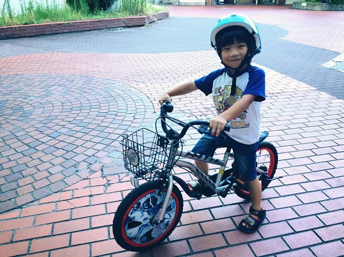 自転車 歩道 年齢