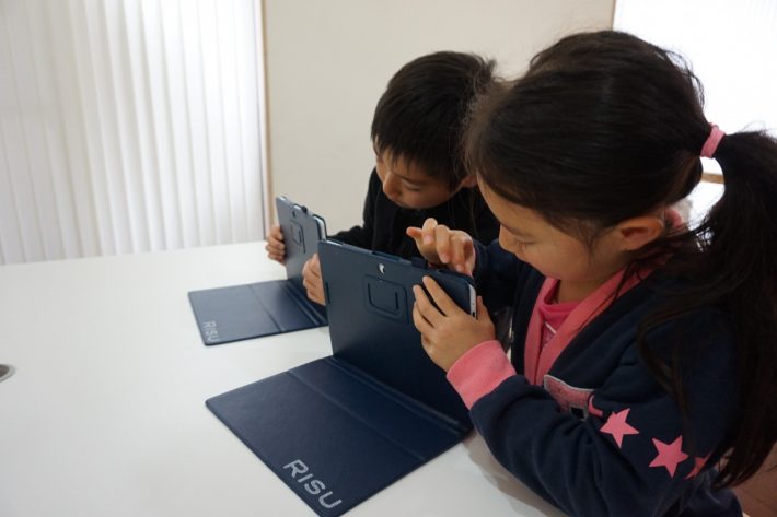 苦手な算数を克服 算数専用タブレット学習risu リス を小学生が体験 難問にもチャレンジ